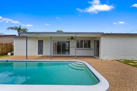 Tiny photo for 2000 NW 91ST Way, Sunrise, FL 33322 (MLS # B26079410)