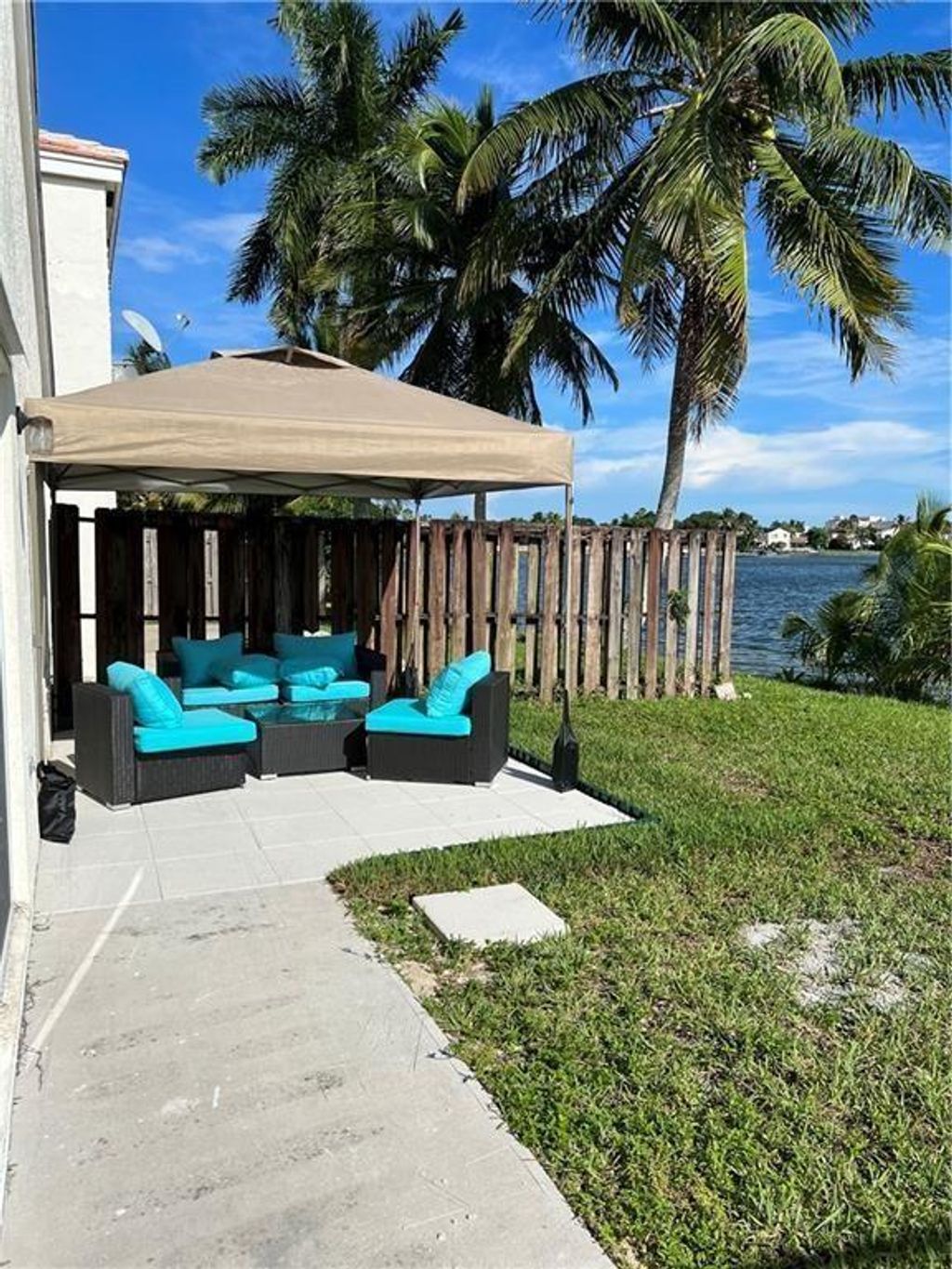 Photo of 6354 Buena Vista Dr, Margate, FL 33063 (MLS # F10542059)