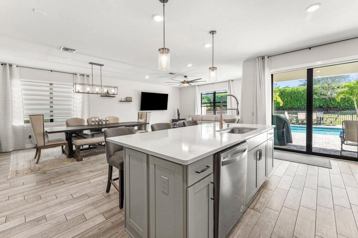 FIELDS AT GULFSTREAM POLO - Residential