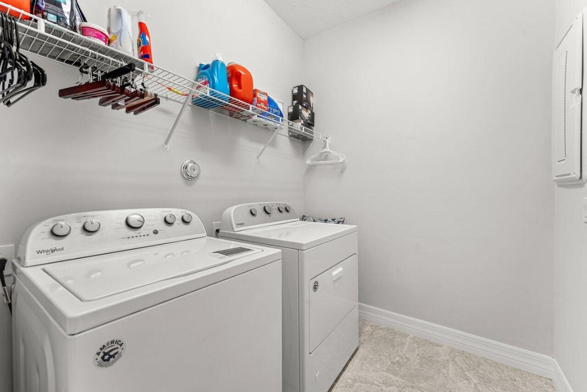 FIELDS AT GULFSTREAM POLO - Residential