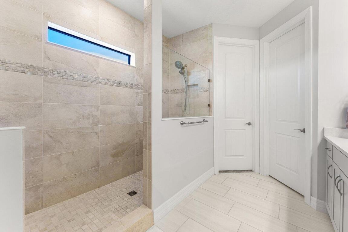 FIELDS AT GULFSTREAM POLO - Residential