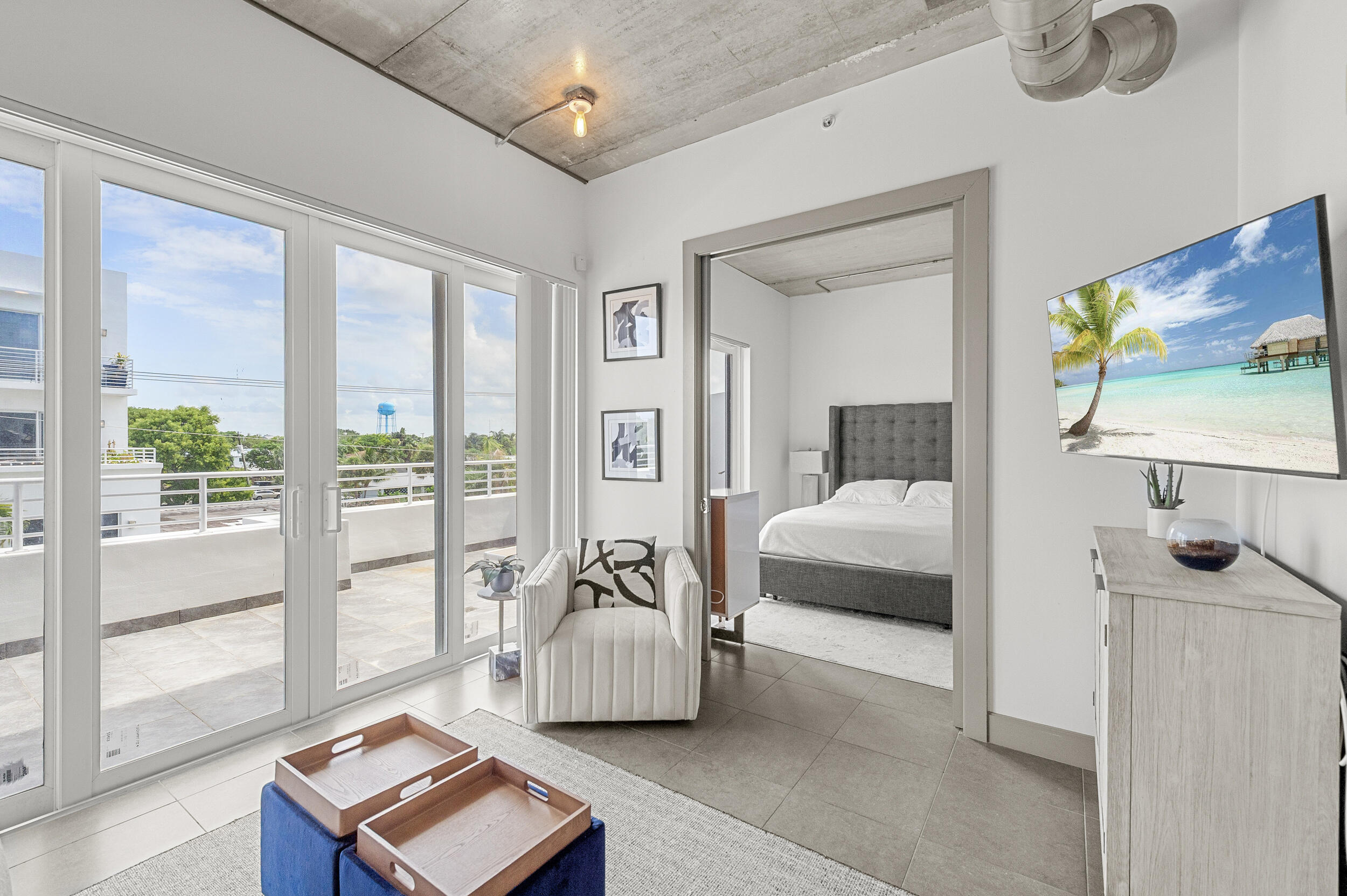 MARK DOWNTOWN CONDO - Residential