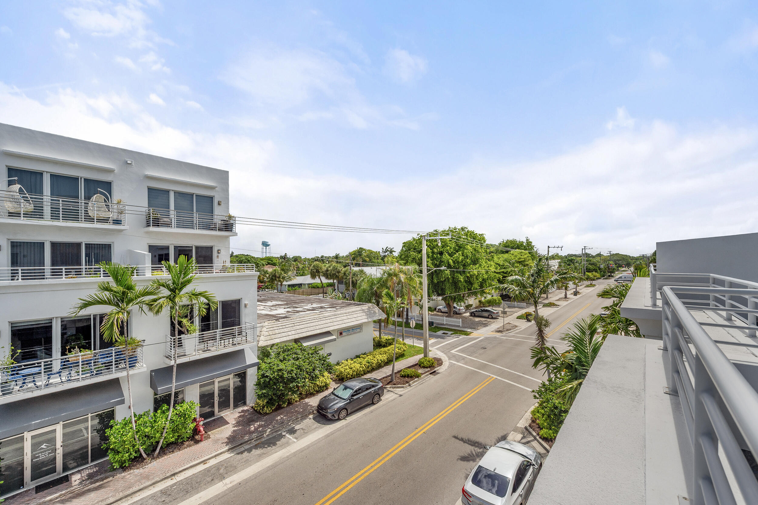 MARK DOWNTOWN CONDO - Residential