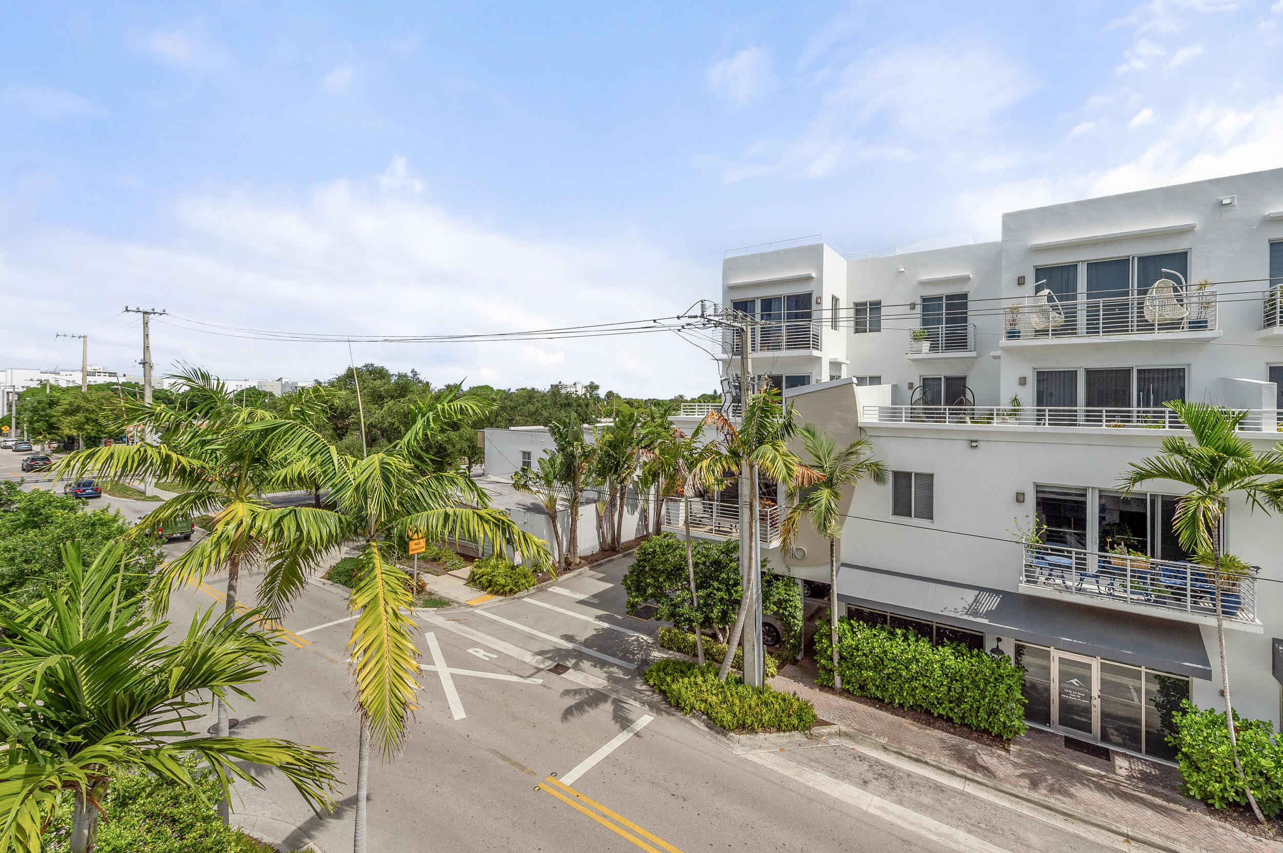 MARK DOWNTOWN CONDO - Residential