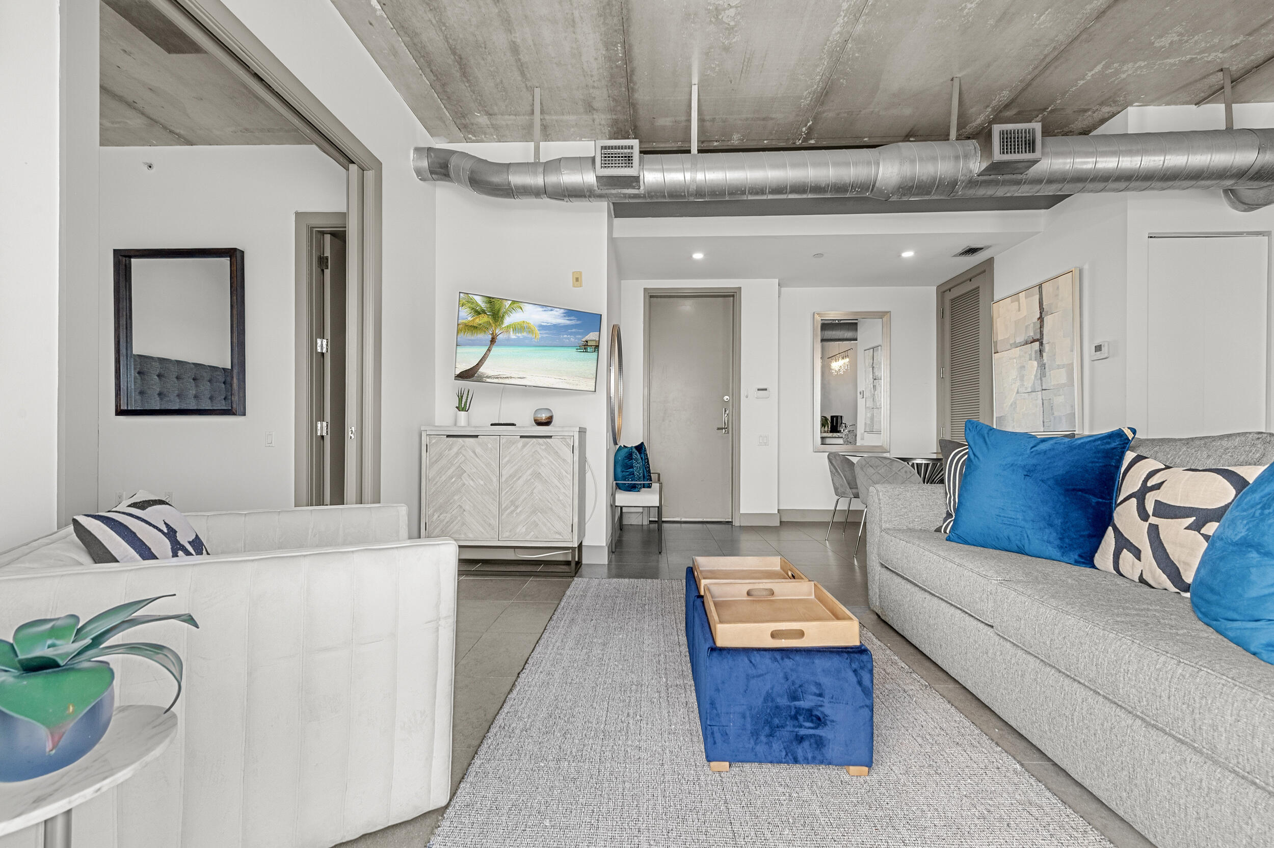 MARK DOWNTOWN CONDO - Residential