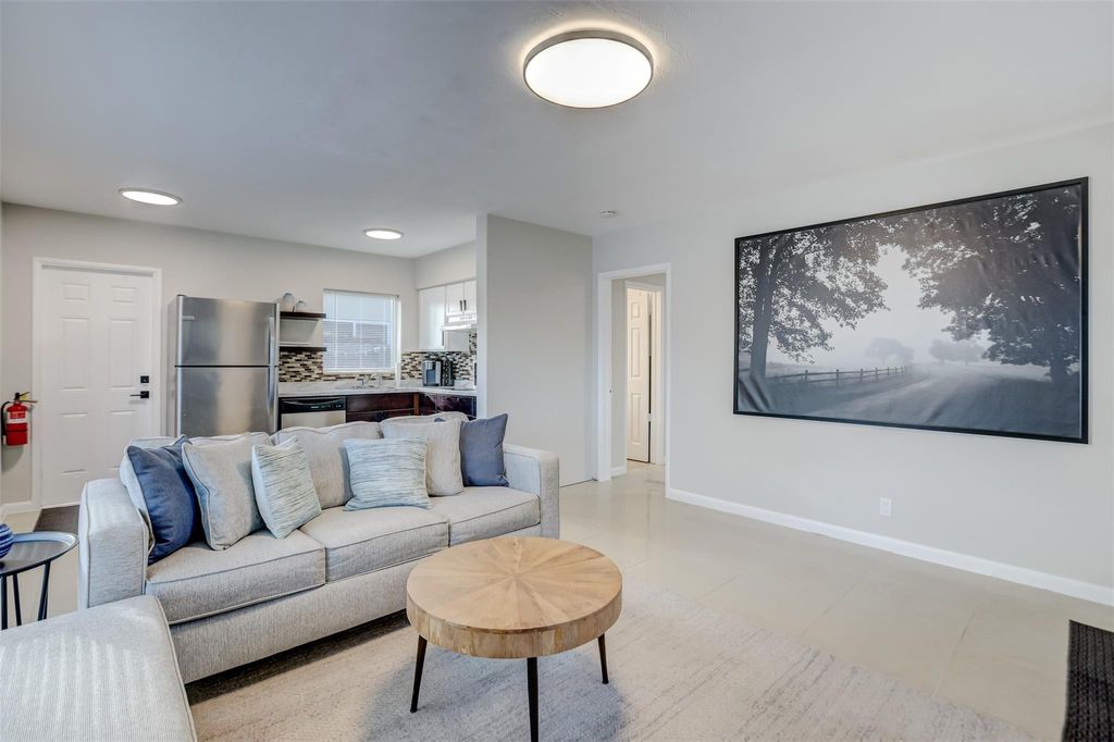 Photo of 1005 NE 17th Court, Fort Lauderdale, FL 33305 (MLS # F10555901)