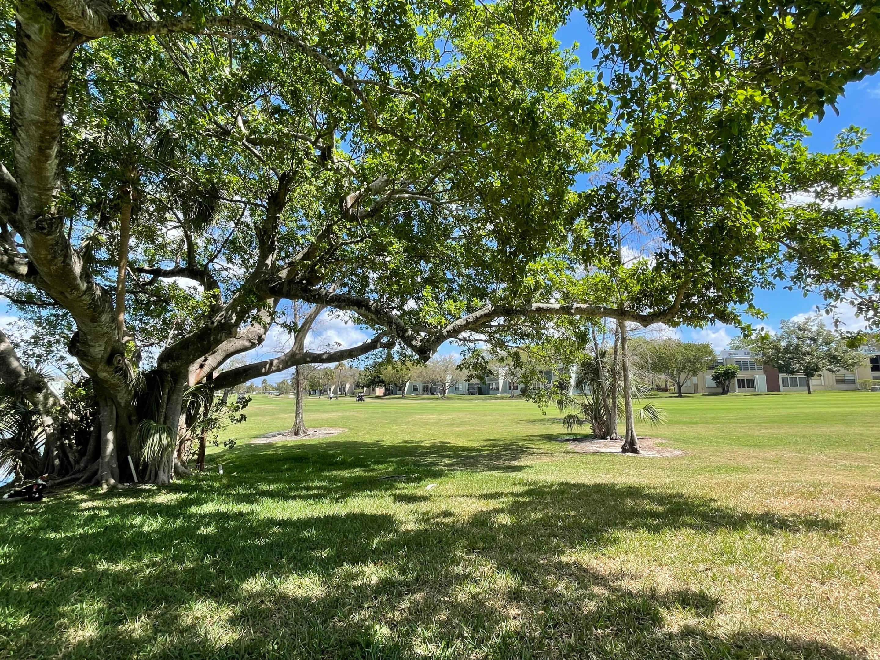 23 OF PALM SPRINGS 3 CONDO - Residential