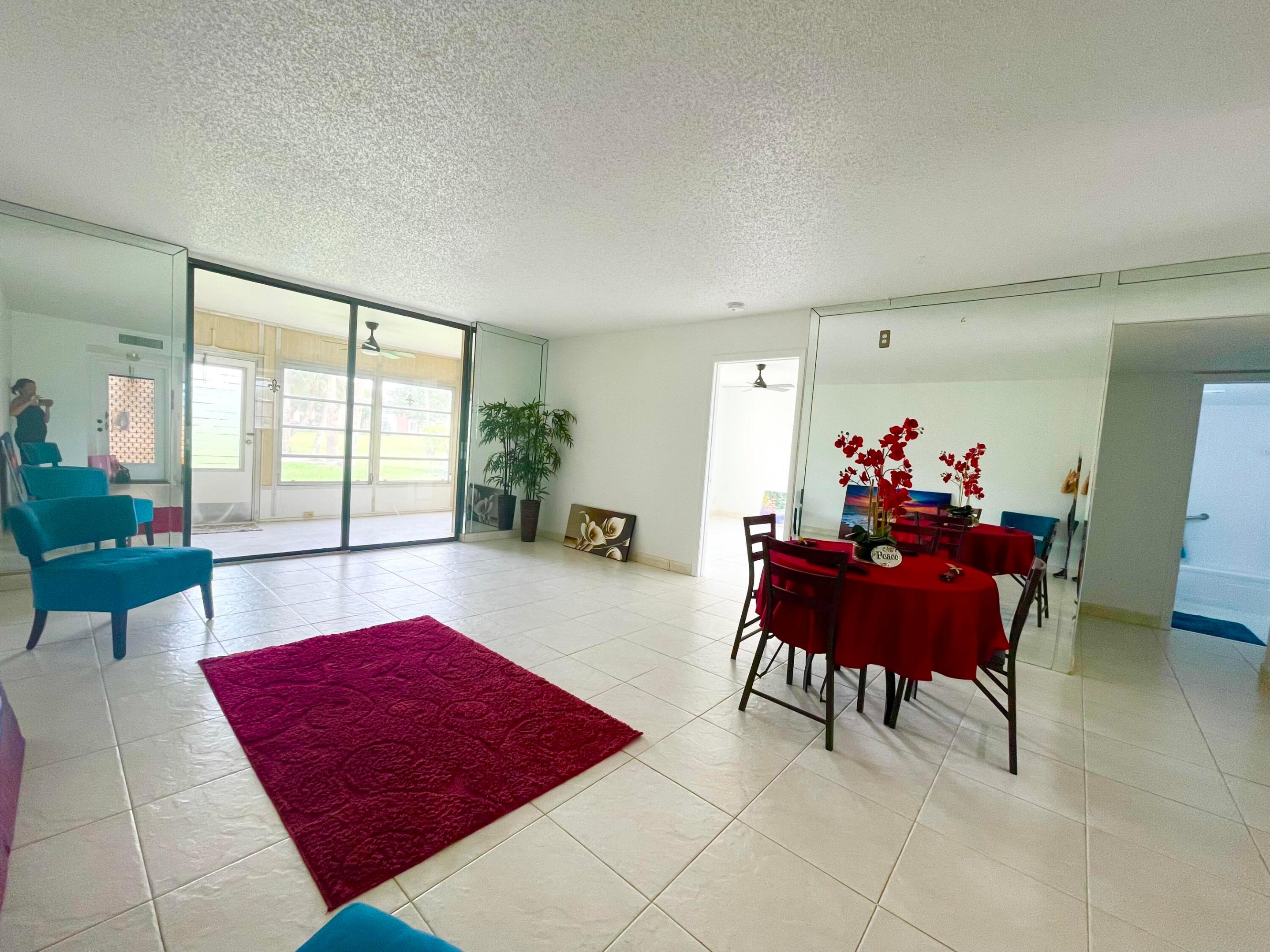 23 OF PALM SPRINGS 3 CONDO - Residential