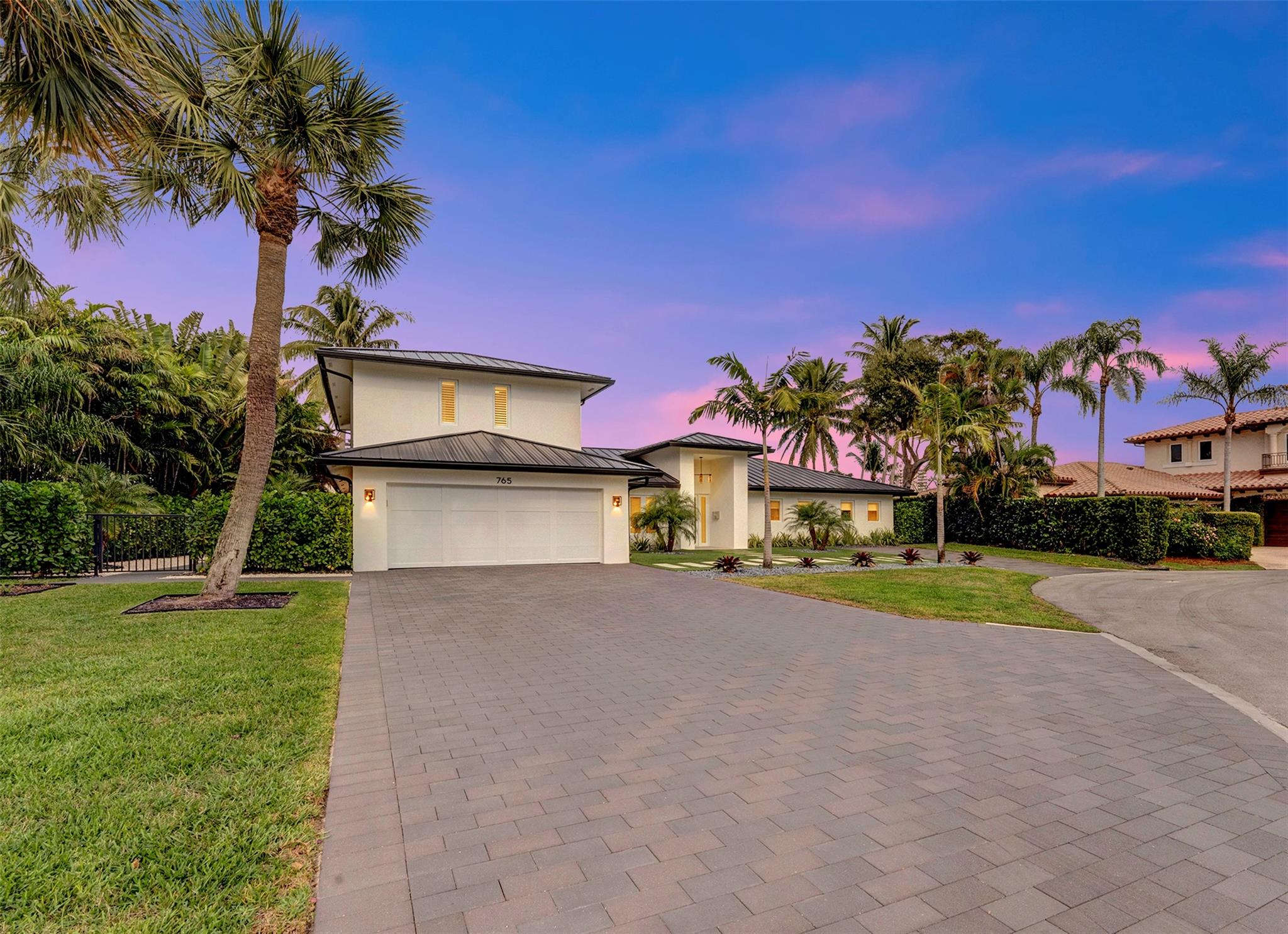 LAKE ROGERS - Residential