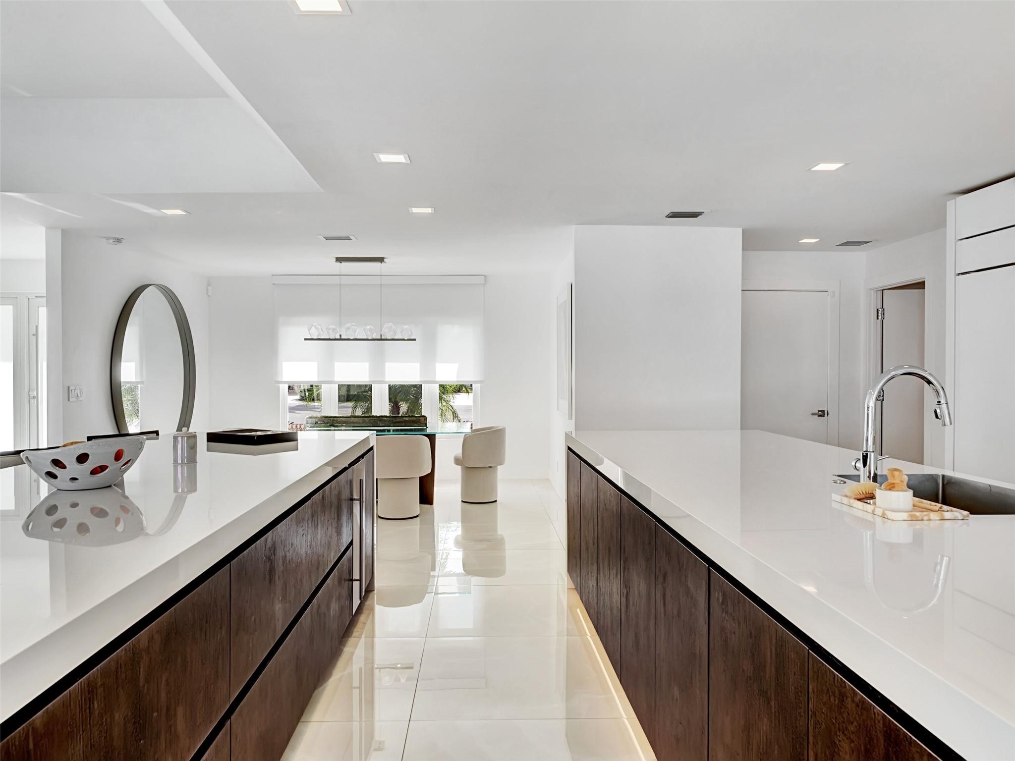 LAKE ROGERS - Residential