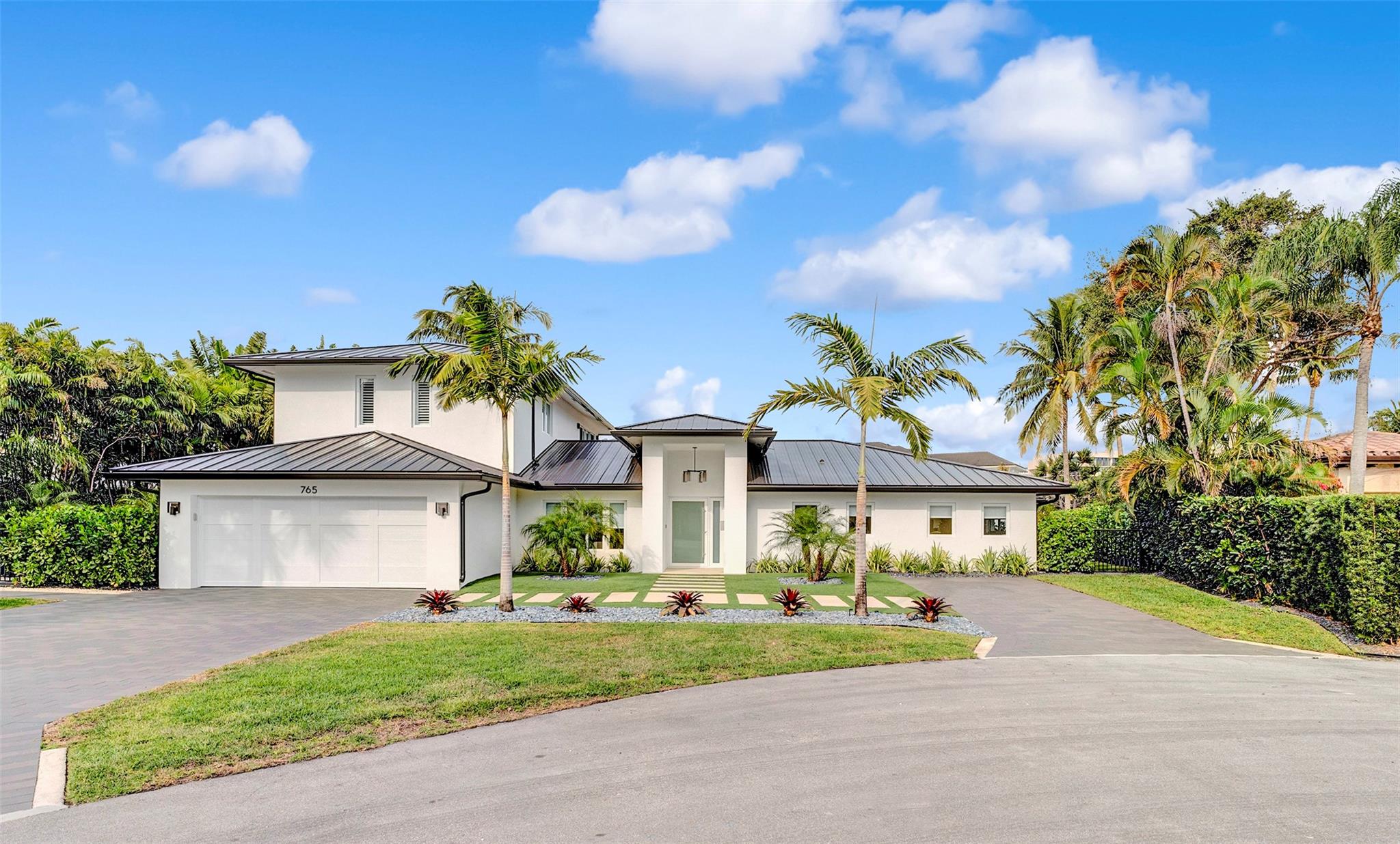 LAKE ROGERS - Residential