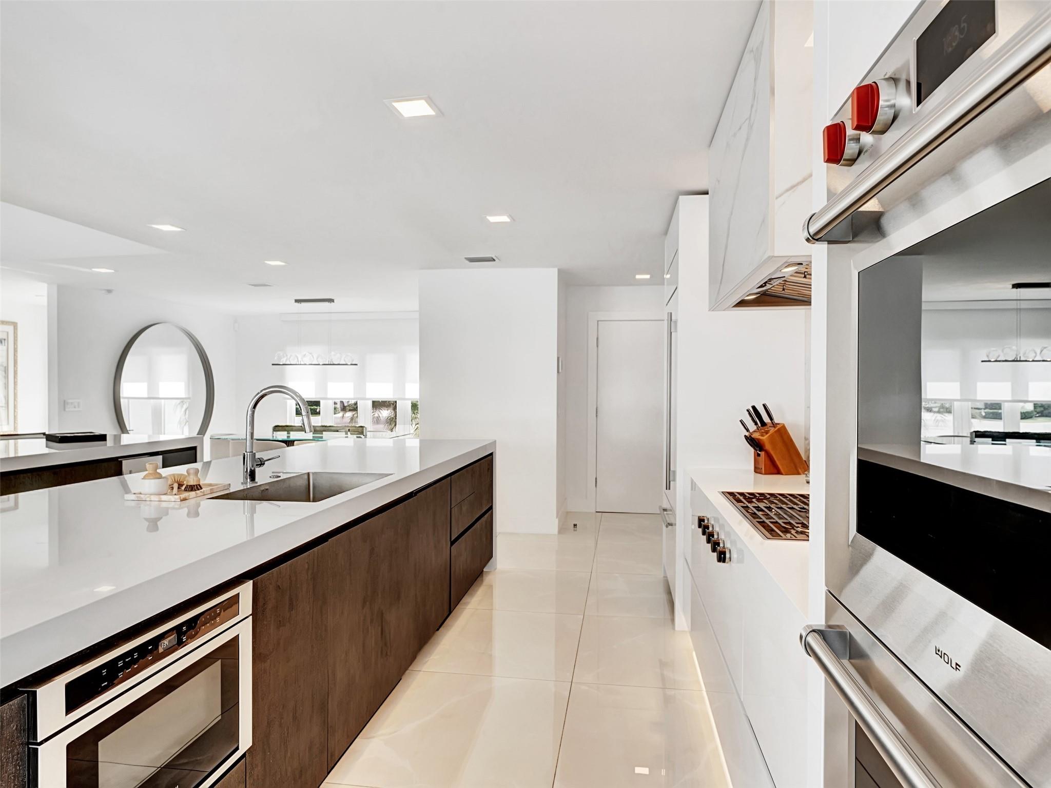 LAKE ROGERS - Residential