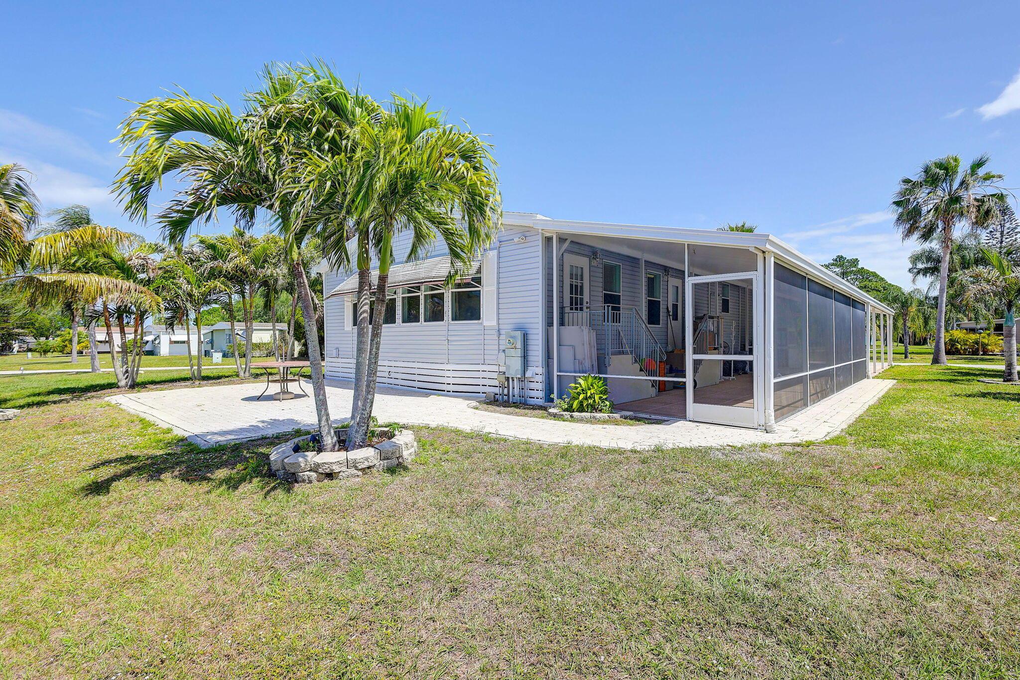 Spanish Lakes Golf Village - Residential