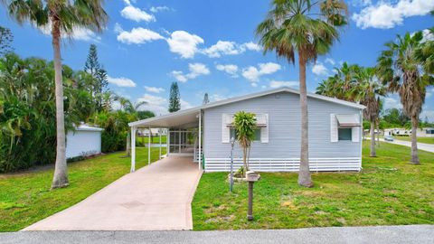 A home in Port St Lucie