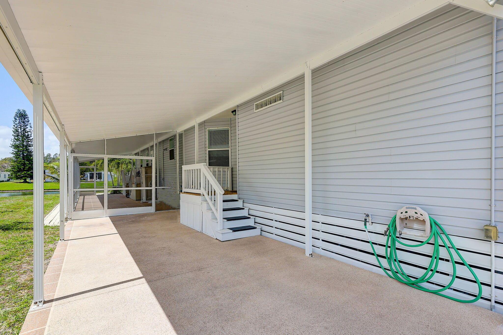 Spanish Lakes Golf Village - Residential