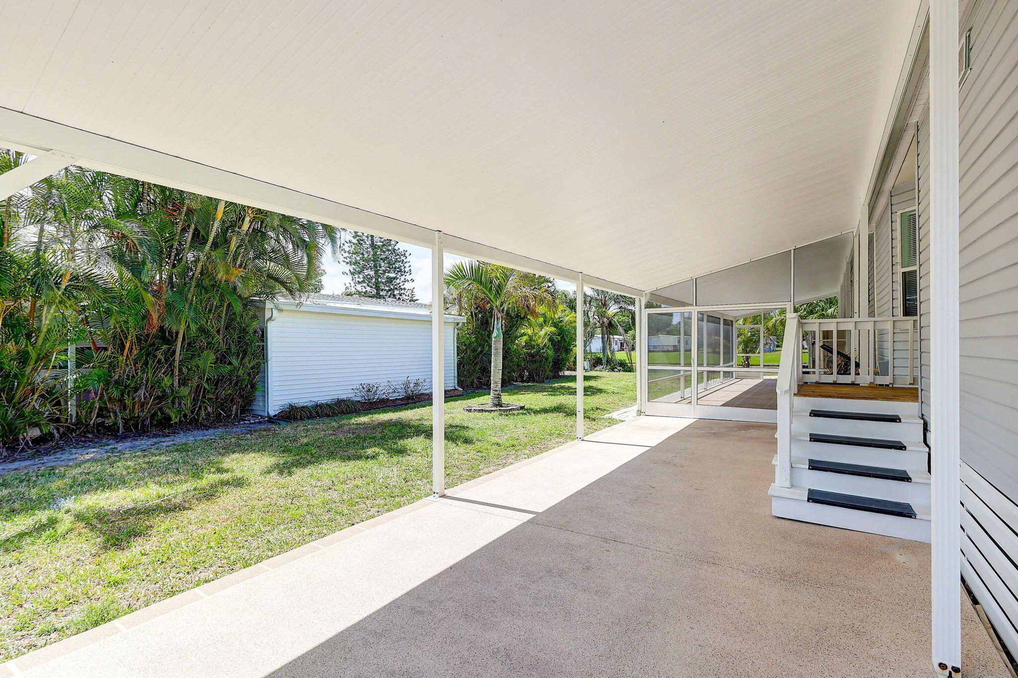 Spanish Lakes Golf Village - Residential