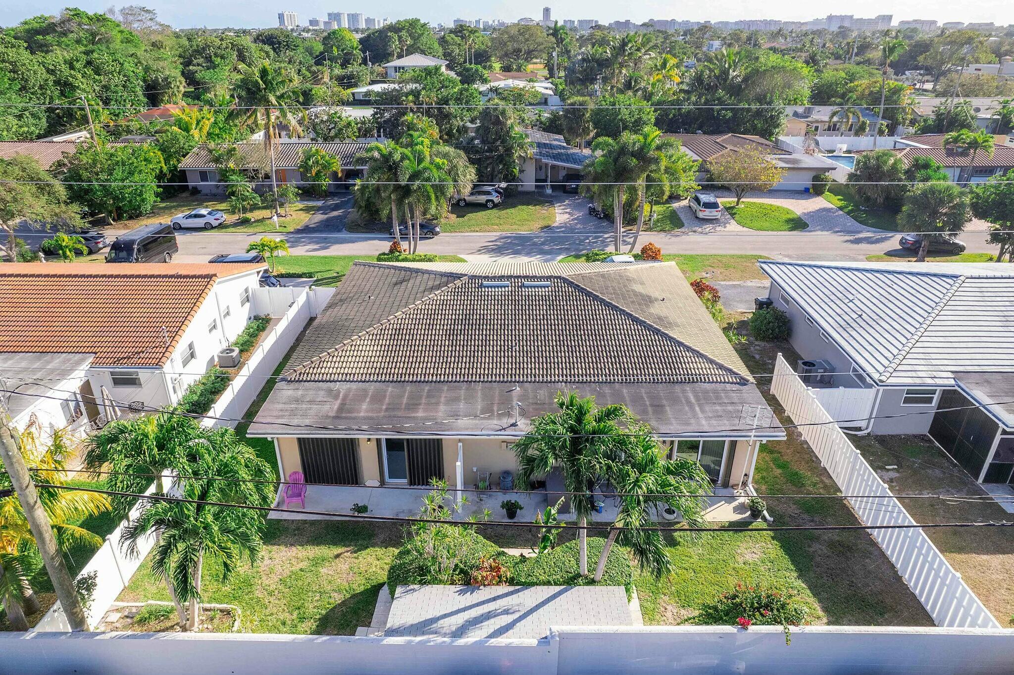 529 NE 18 Street