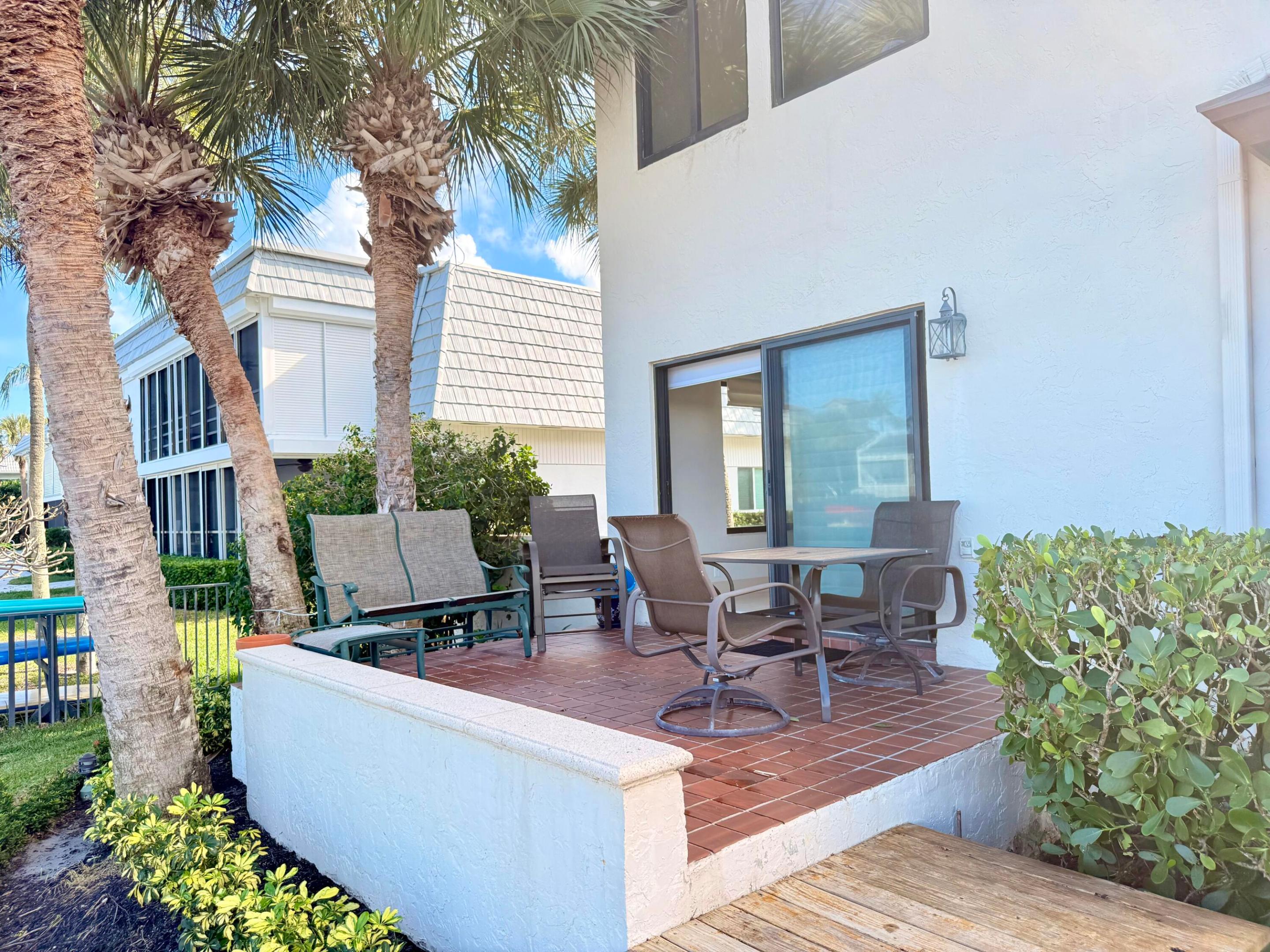 HIGHLAND BEACH ISLES - Residential