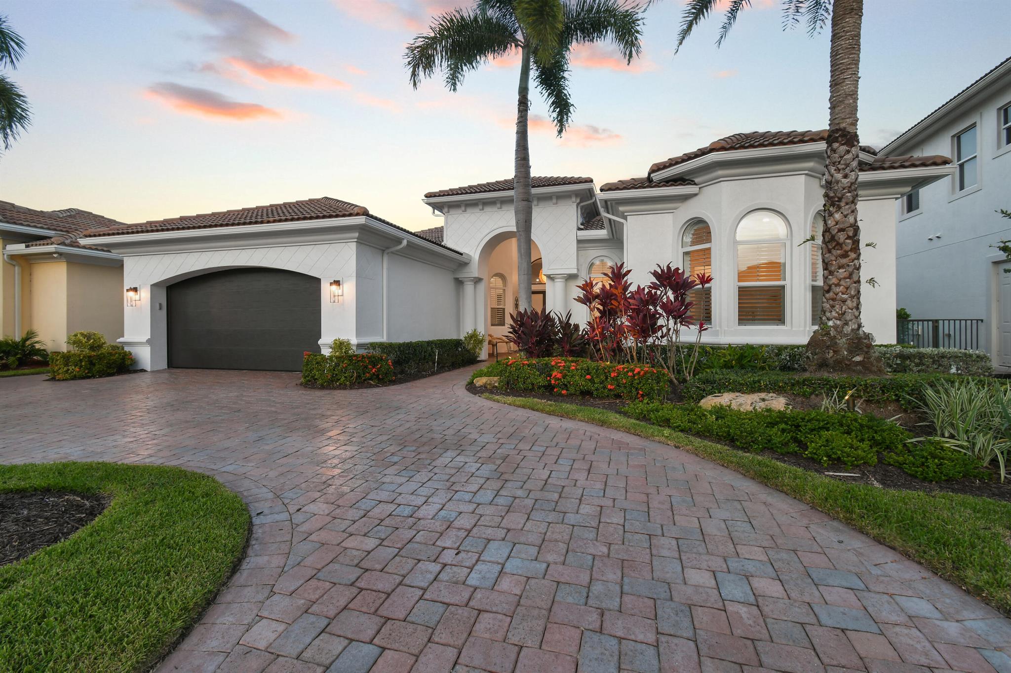 320 Charroux Drive