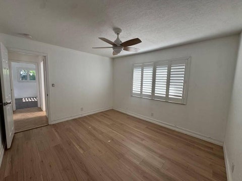 Tiny photo for 330 SE 10TH Street, Pompano Beach, FL 33060 (MLS # B26087738)