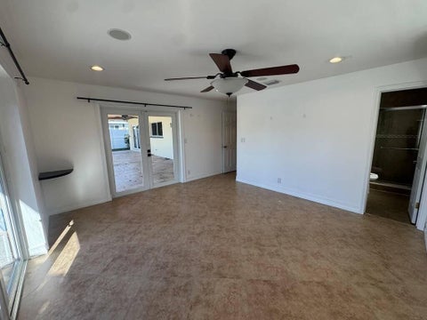 Tiny photo for 330 SE 10TH Street, Pompano Beach, FL 33060 (MLS # B26087738)