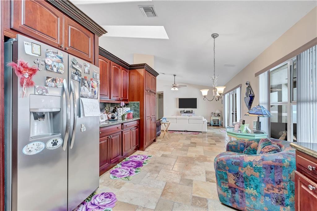 Royal Land Amd 132-20 B - Residential Lease