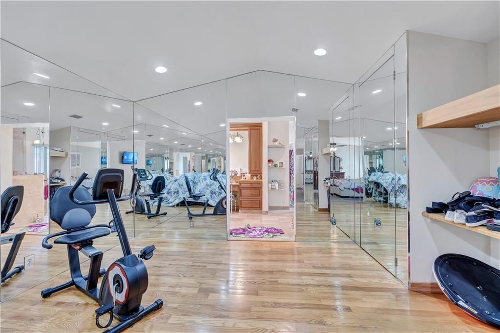 Royal Land Amd 132-20 B - Residential Lease