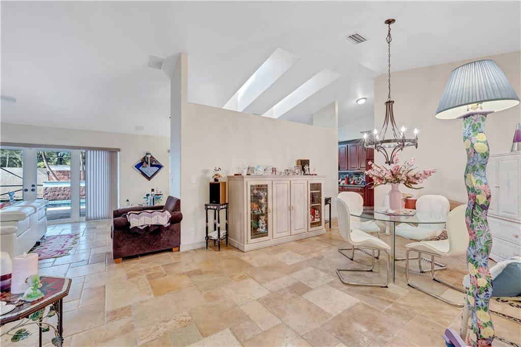 Royal Land Amd 132-20 B - Residential Lease