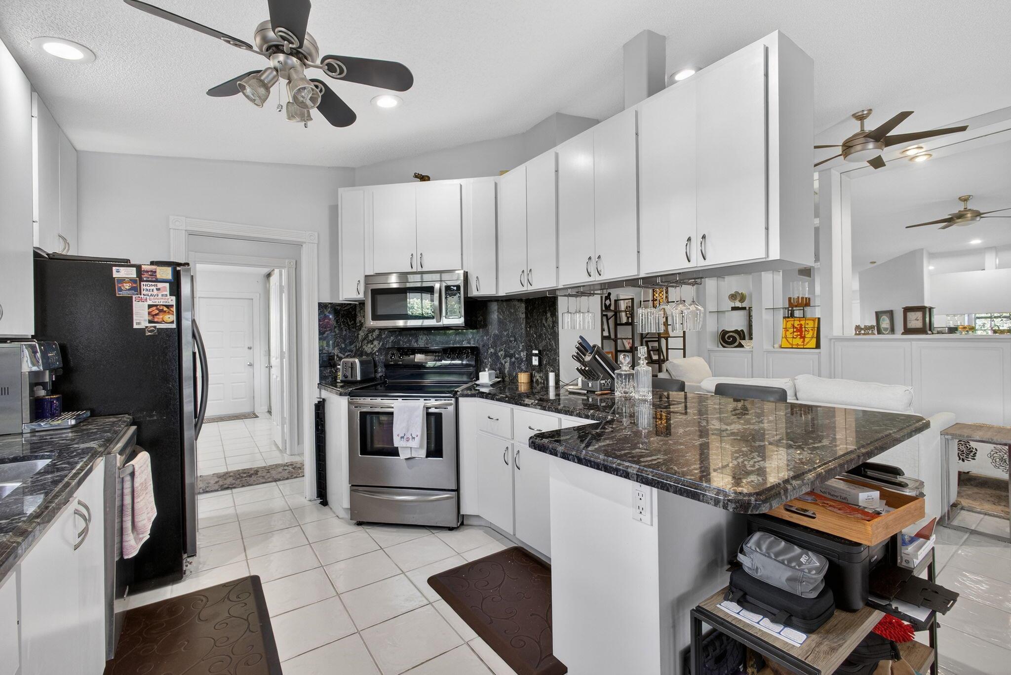 GARDEN OAKS - Residential