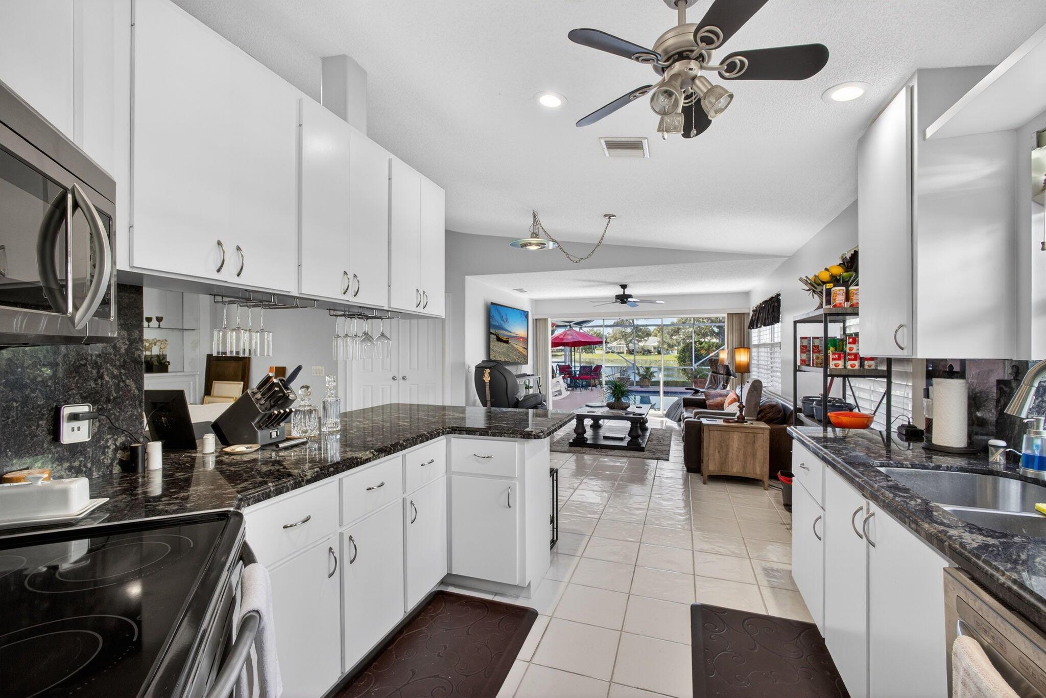 GARDEN OAKS - Residential