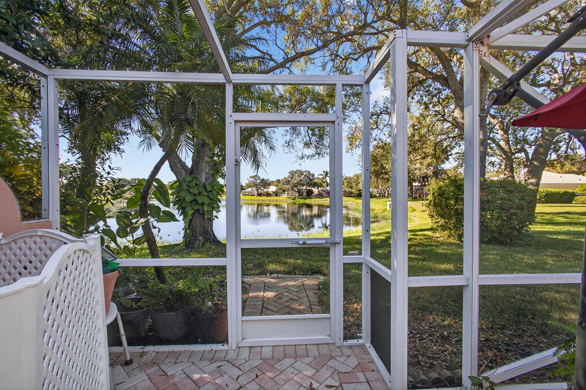 GARDEN OAKS - Residential