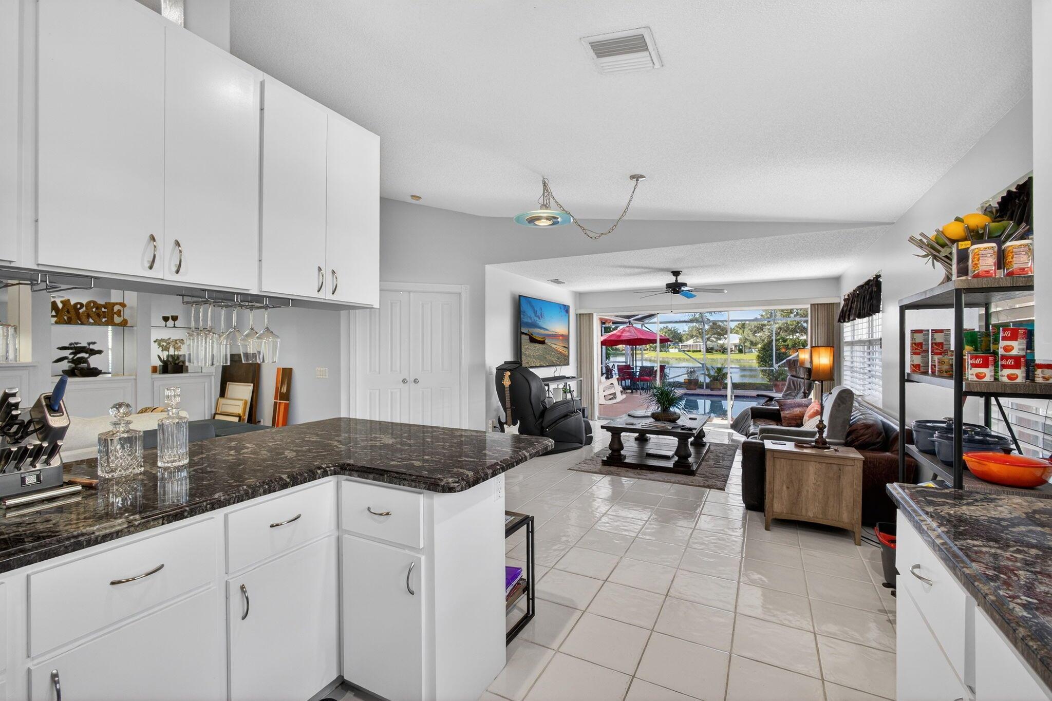 GARDEN OAKS - Residential