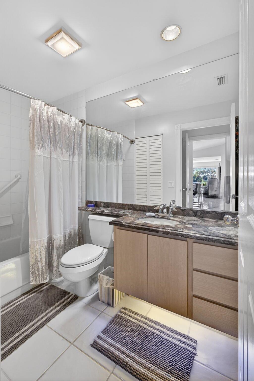 GARDEN OAKS - Residential