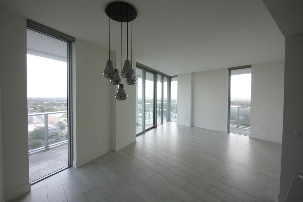 METROPICA NORTH TOWER ONE - Residential Lease