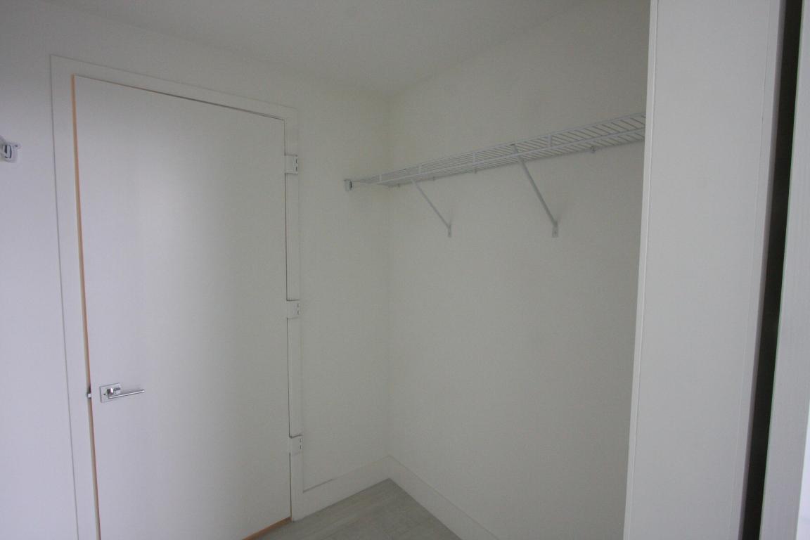 METROPICA NORTH TOWER ONE - Residential Lease