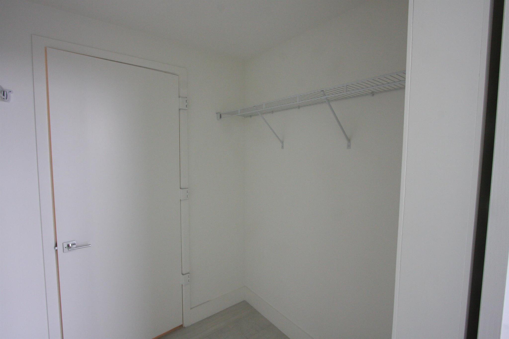 METROPICA NORTH TOWER ONE - Residential Lease