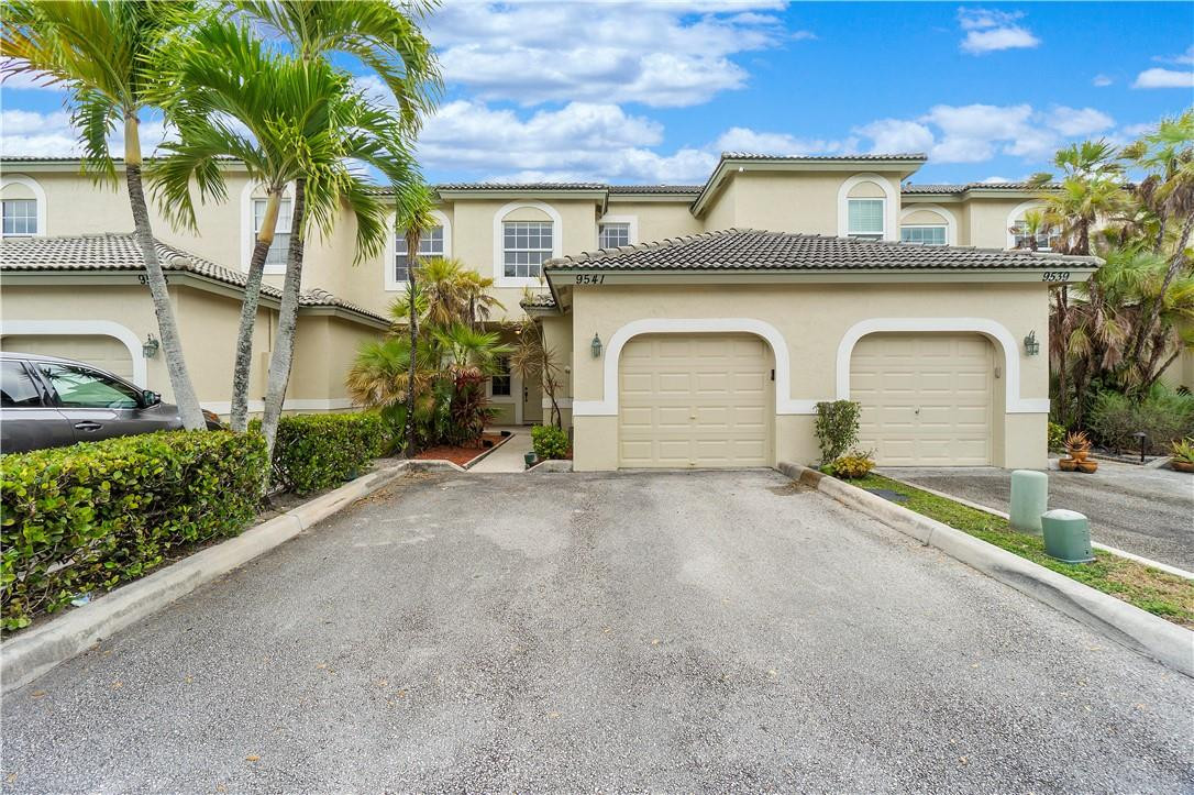 The Hamlet @Coral Springs - Residential
