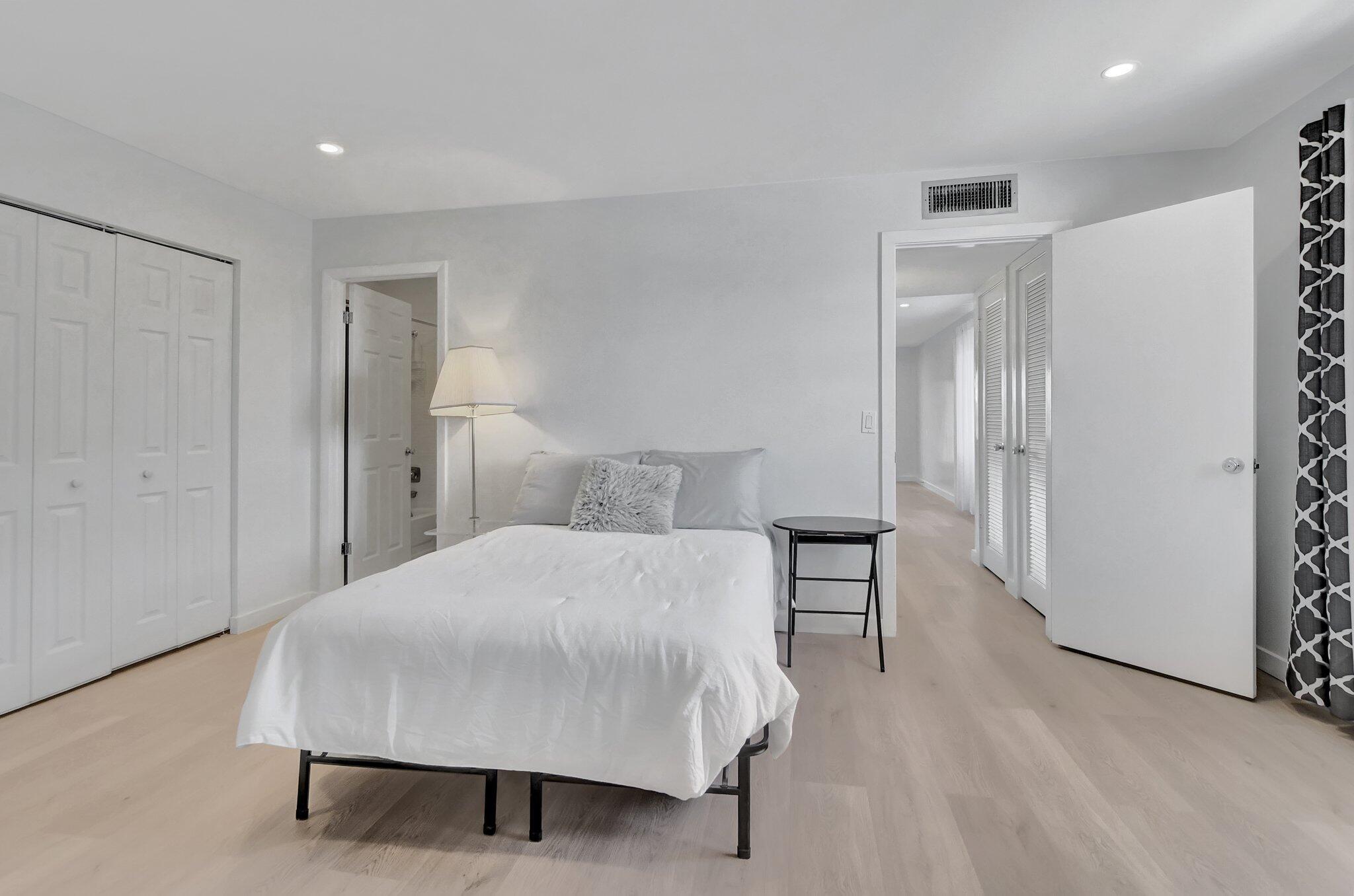 KINGS POINT FLANDERS CONDOS - Residential Lease