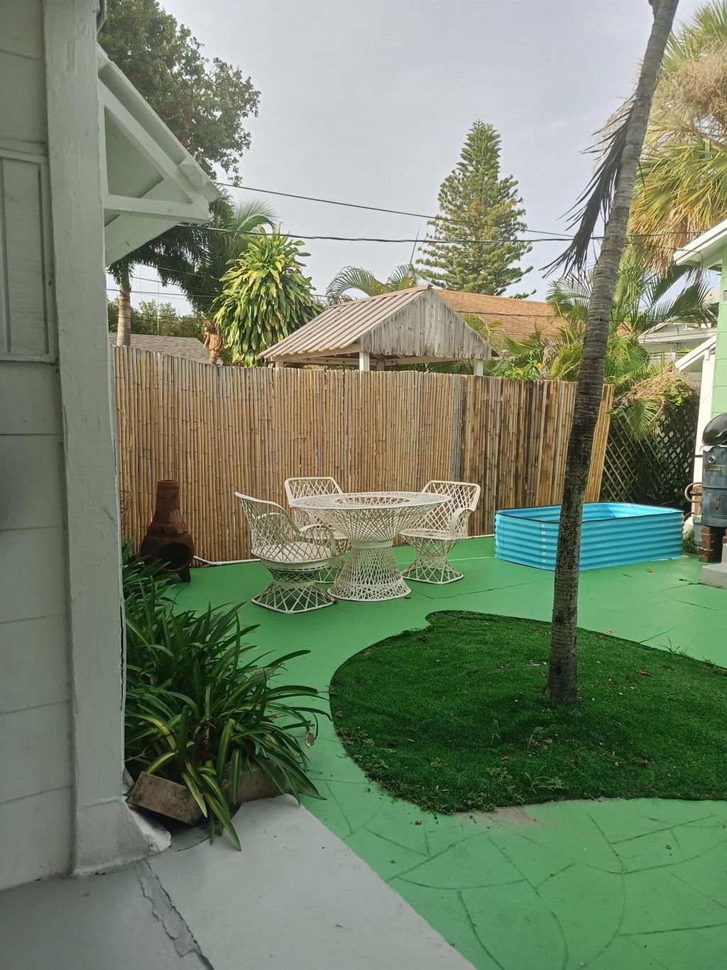 Photo of 331 S M Street #Back, Lake Worth Beach, FL 33460 (MLS # R11080257)