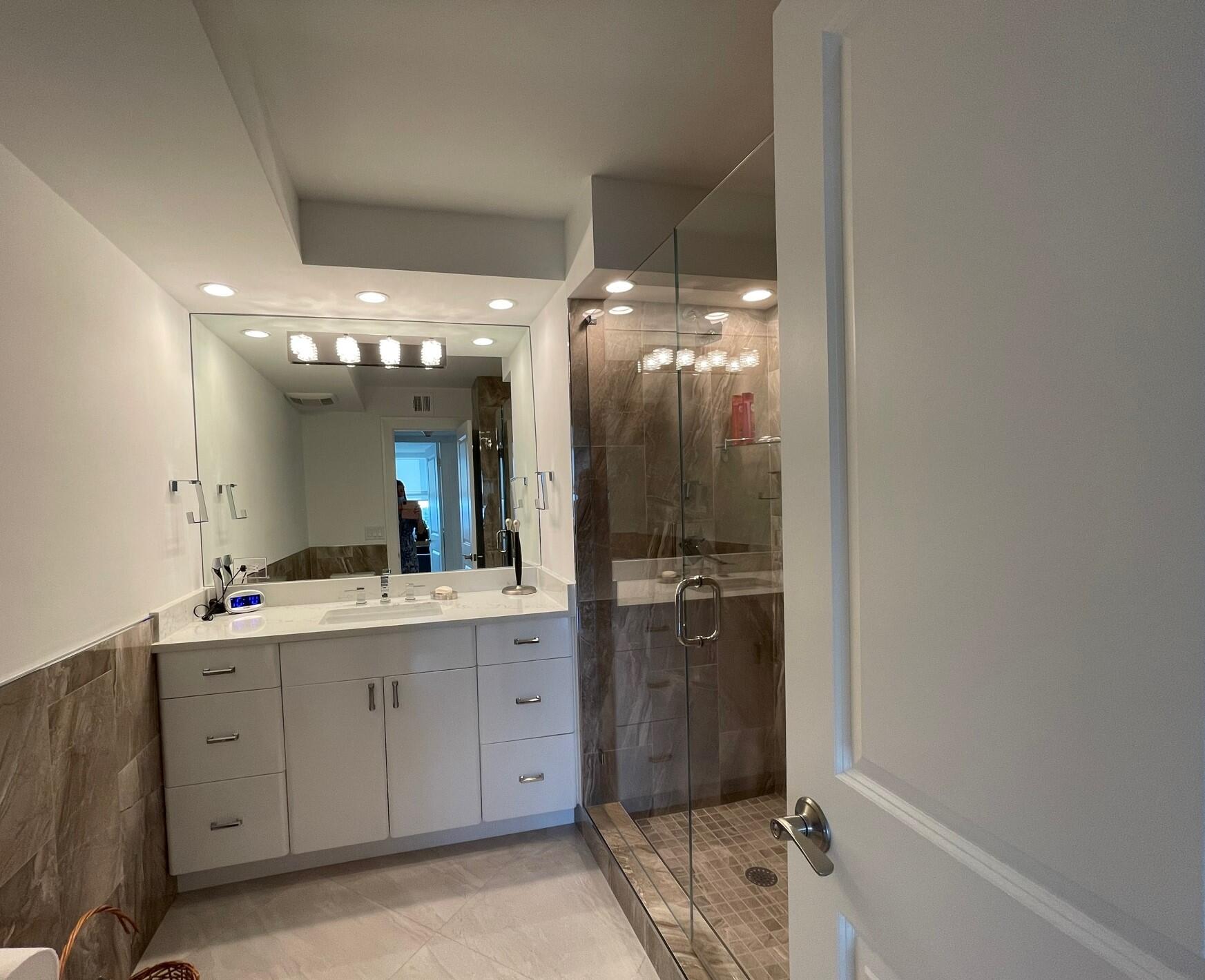 OCEAN TOWERS - Residential