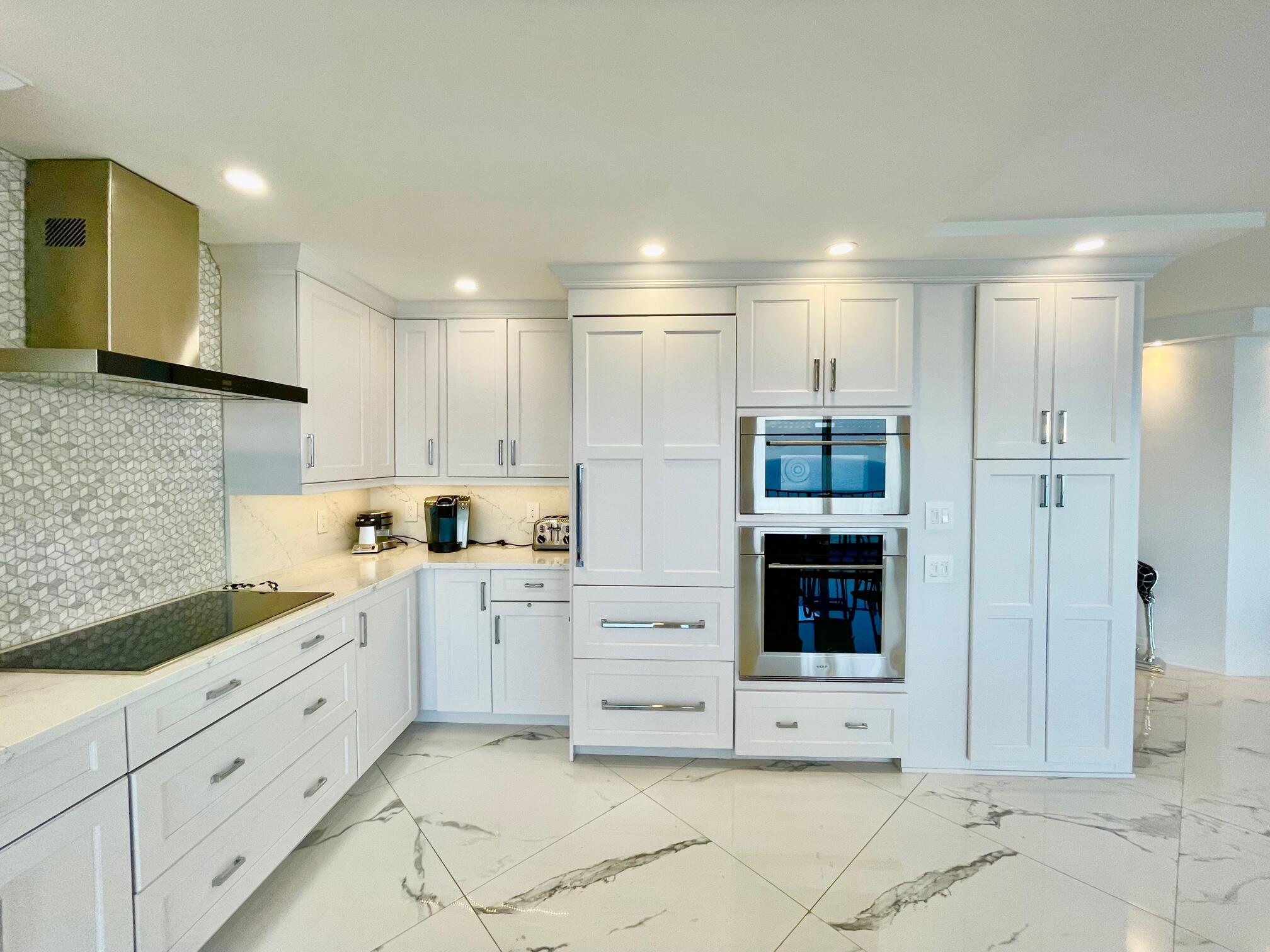 OCEAN TOWERS - Residential