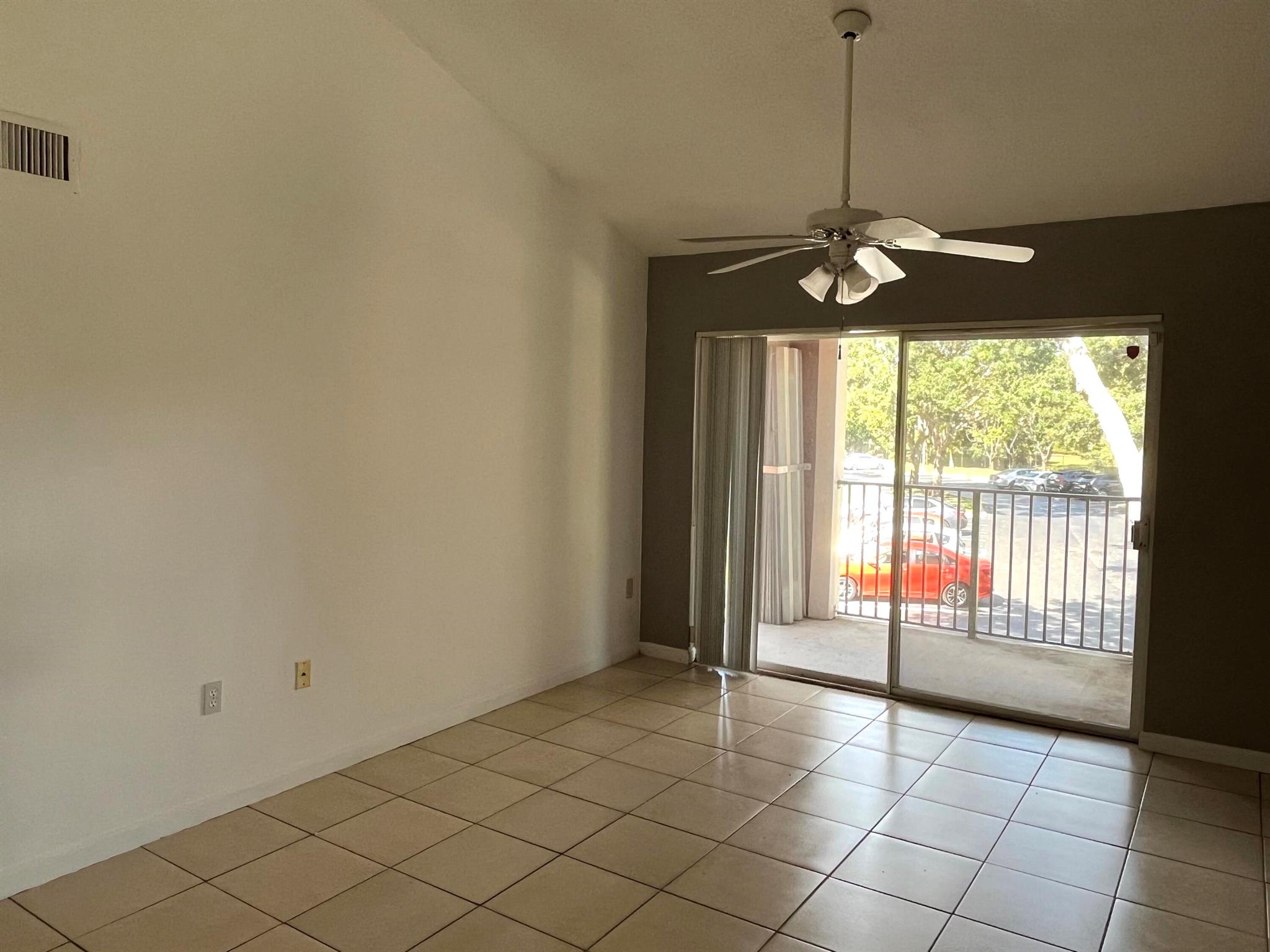 ST ANDREWS AT BOYNTON BEA - Residential Lease