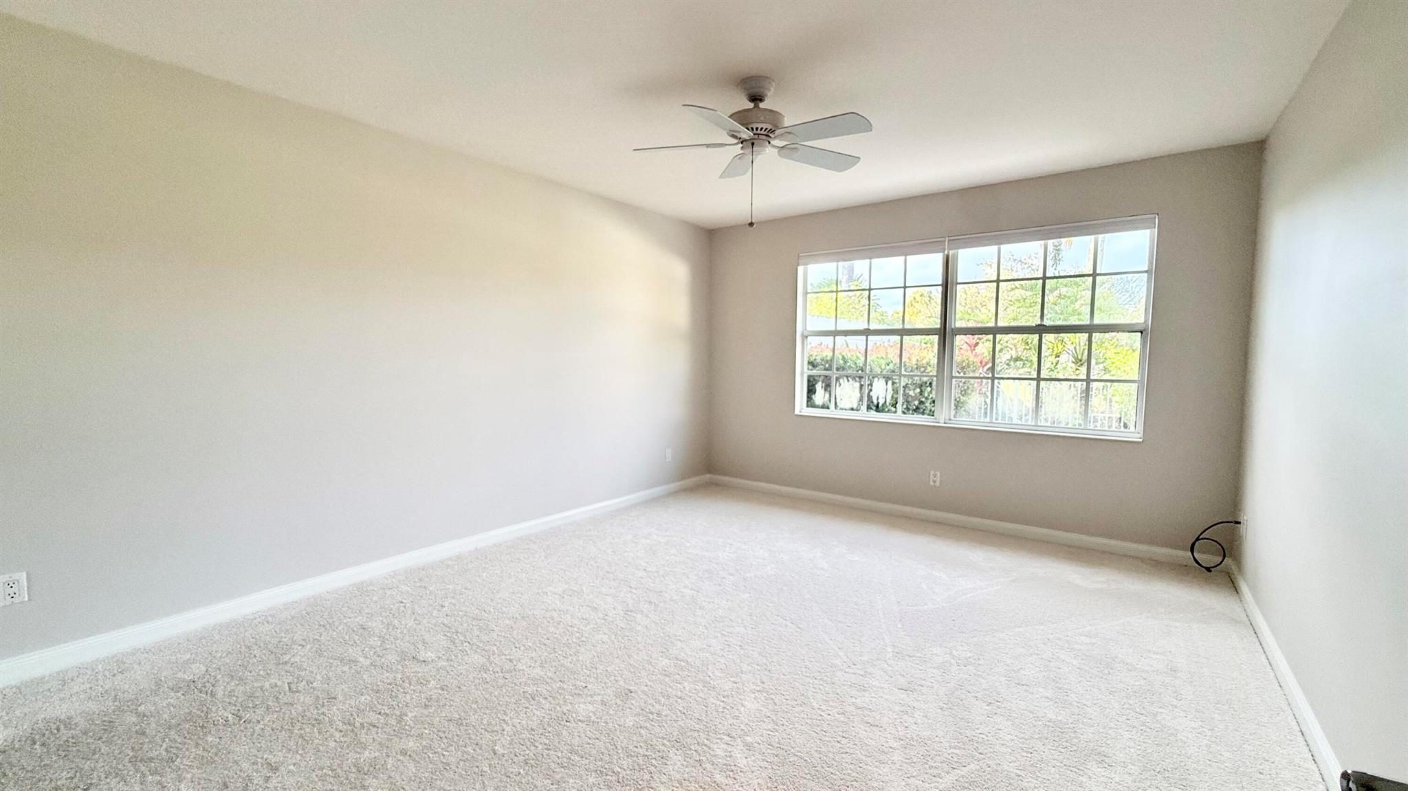 RIVERWALK - Residential