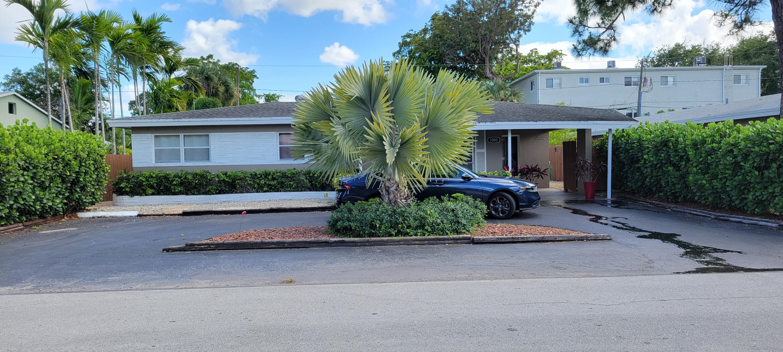 1000 NE 17th Court