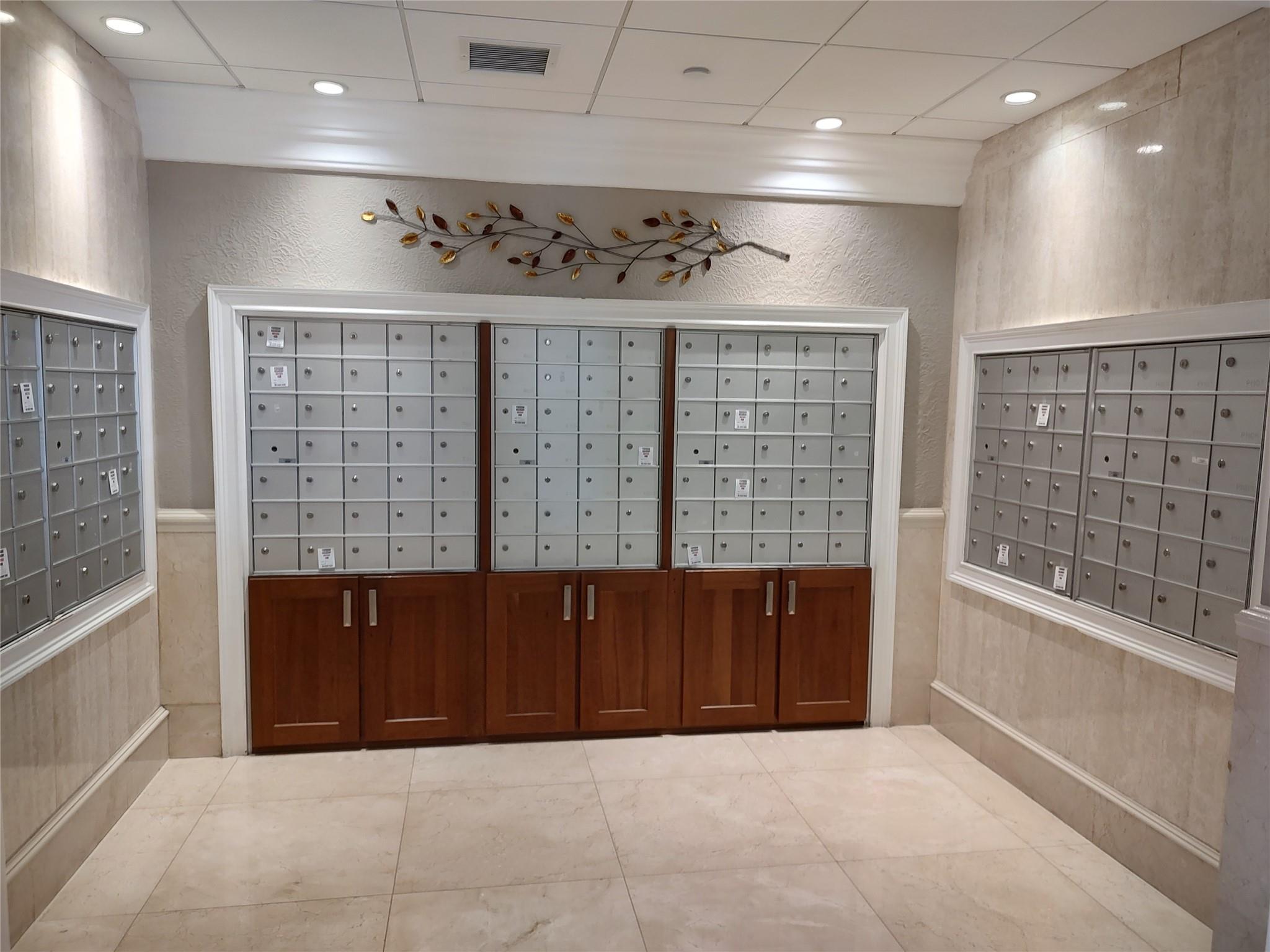 Century Plaza Condo - Residential Lease