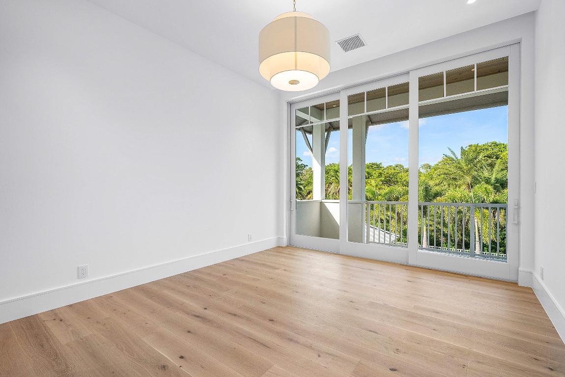 DELRAY ISLE - Residential