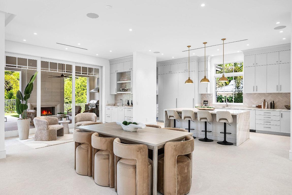 DELRAY ISLE - Residential