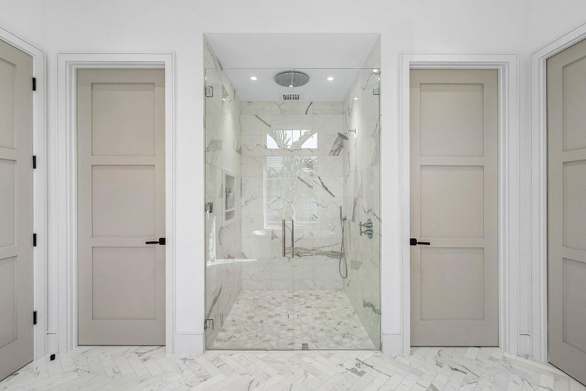 DELRAY ISLE - Residential