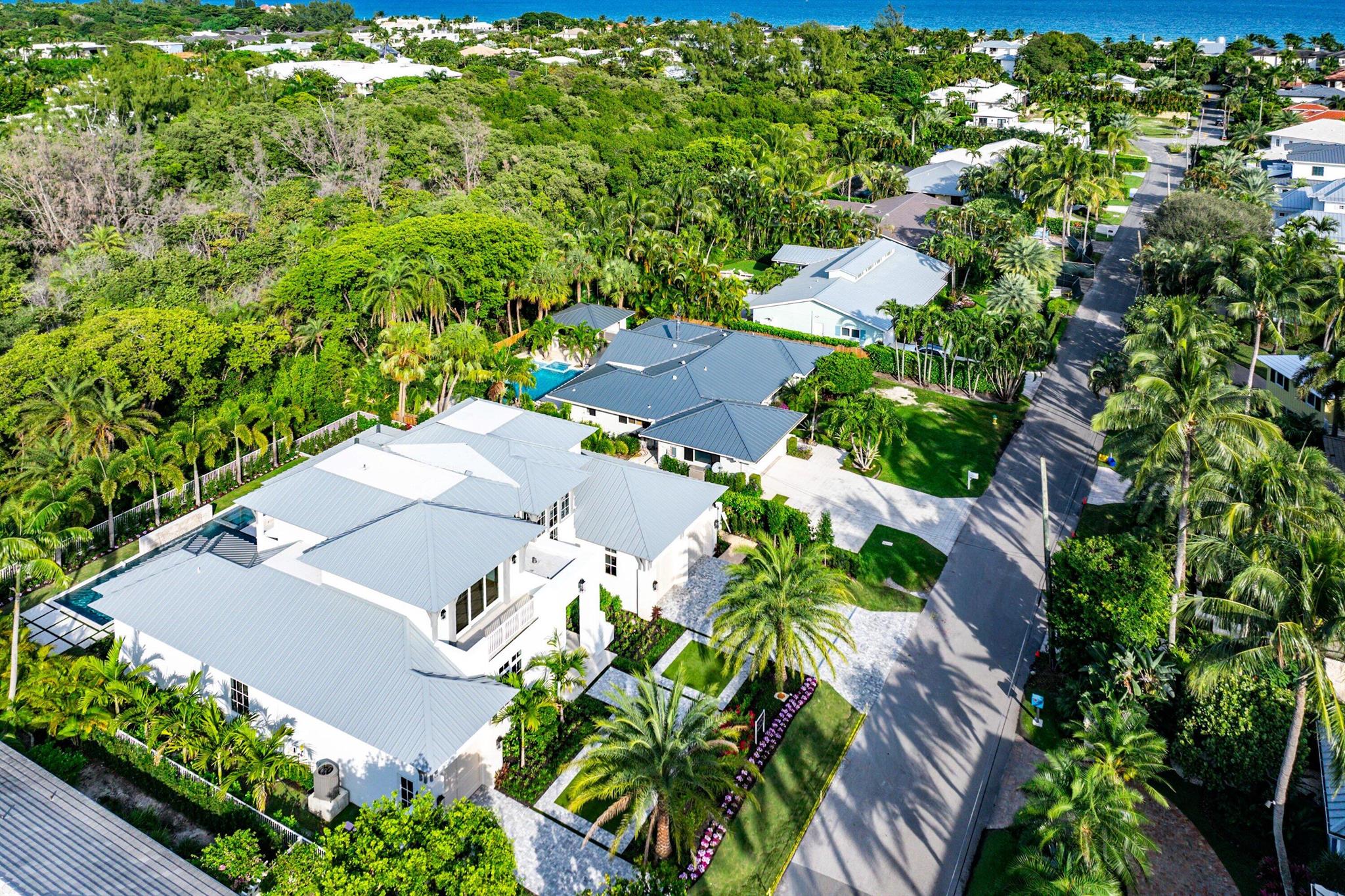 DELRAY ISLE - Residential