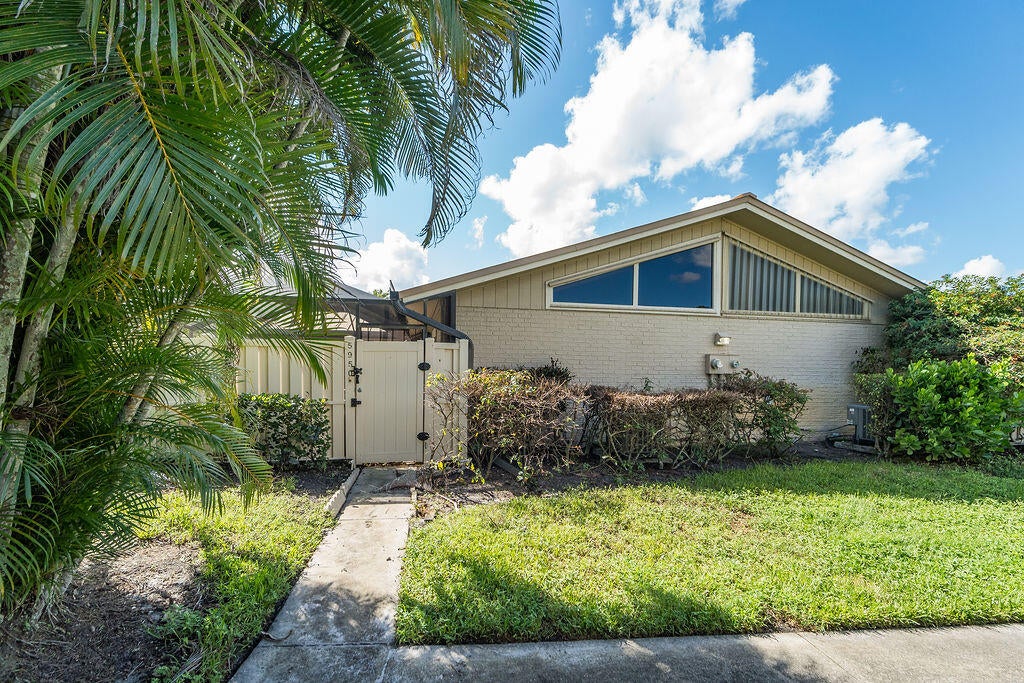 5950 Golden Eagle Circle